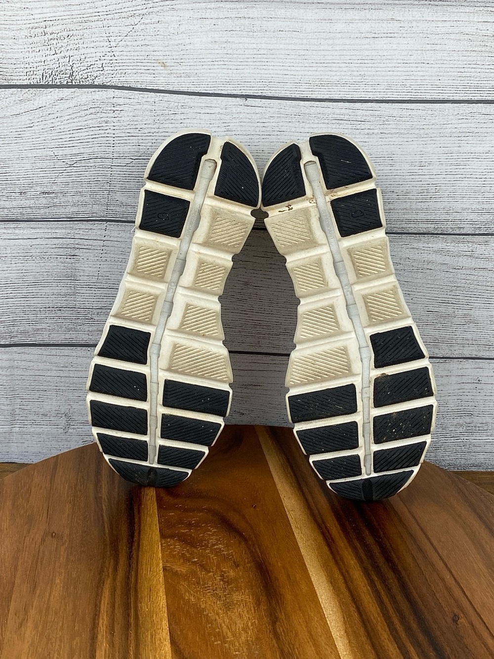ON Running Cloud X2 White Black Lace Up Athletic Shoes Women’s Sneaker Size 9 - Picture 11 of 12